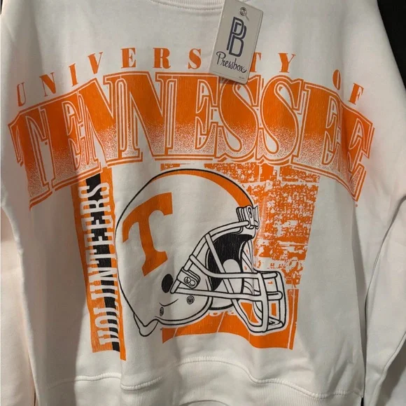 University of Tennessee Sweatshirt - Picture 3 of 5